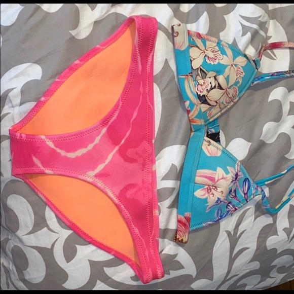 Triangl bikini - Picture 4 of 4